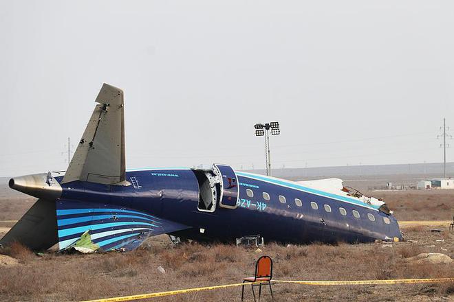 關于阿塞拜疆航空發(fā)布墜毀客機乘客名單的信息，由于涉及到具體事件和人員情況，我無法提供最新的準確信息。建議您關注相關的官方新聞來源或聯(lián)系阿塞拜疆航空以獲取最新的乘客名單信息。他們會在事件發(fā)生后盡快公布相關信息，同時表達對遇難者家屬的深切慰問和支持。，同時，也請您注意，處理此類事件時需要尊重遇難者及其家屬的隱私和感情，避免傳播不實或未經(jīng)證實的信息。