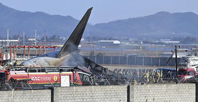 韓客機(jī)爆炸事故已致120人死亡